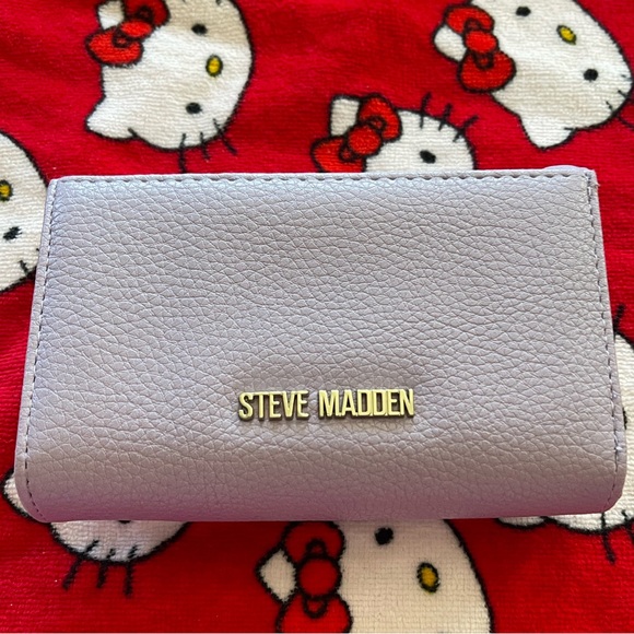 EUC Steve Madden Purple Wallet - Picture 10 of 12